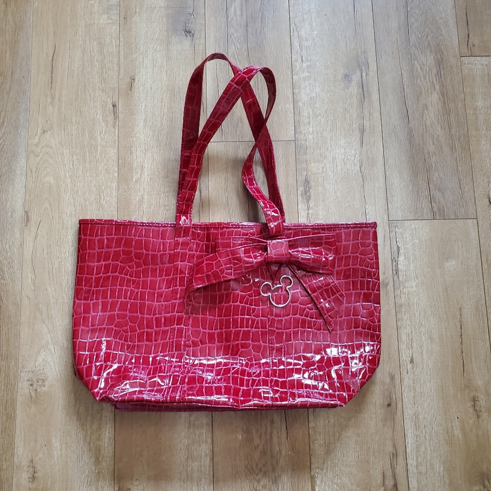 New Disneyland Resort Red Croc Embossed Oversized Tote Bag Bow Mickey Charm